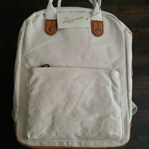 Universal Thread Backpack